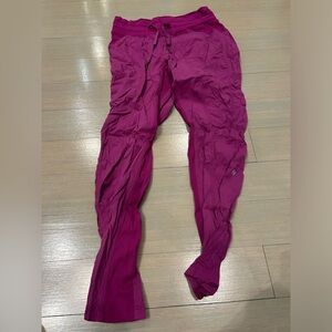Dance Studio Mid-Rise Jogger
Full Length - Like New